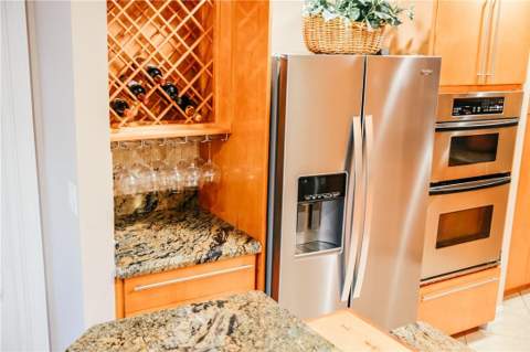 5051 NE 24th Avenue, Lighthouse Point FL - photo 9 of 25