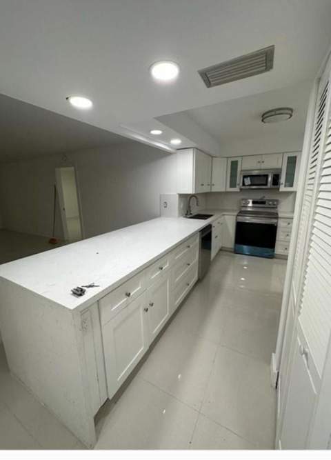 6200 NW 2nd Avenue #118, Boca Raton FL - photo 10 of 29