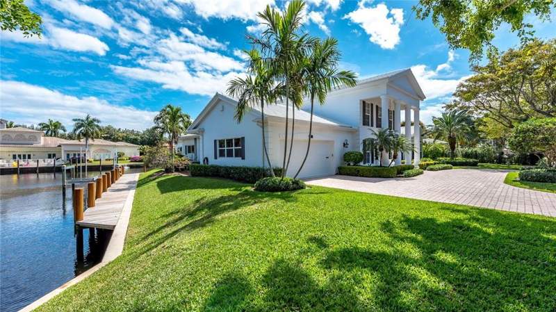 4 bedroom Single Family Residence at 2 Compass Lane, Bay Colony, Fort Lauderdale — photo 5