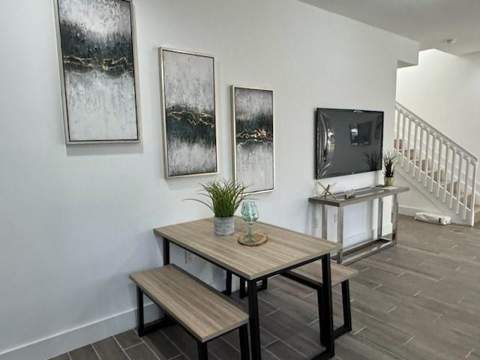400 SE 22nd Street #1, Fort Lauderdale FL - photo 23 of 27