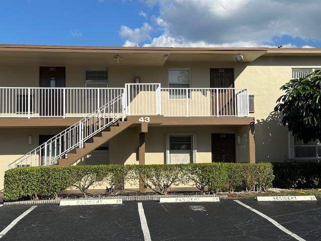 2 bedroom Condominium at 600 NW 77th Avenue #208, Oriole Gardens, Margate — photo 2