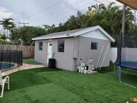 811 S Broadway, Lantana FL - photo 14 of 45