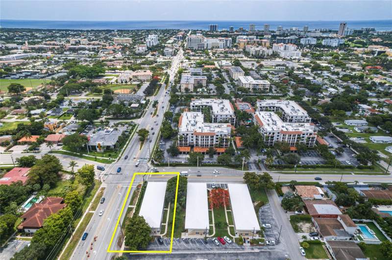 1 bedroom Stock Cooperative at 11 SW 4th Avenue #11, Maranatha, Boca Raton — photo 2