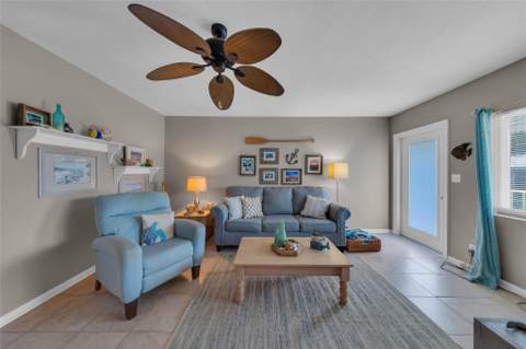 11 SW 4th Avenue #11, Boca Raton FL - photo 6 of 39