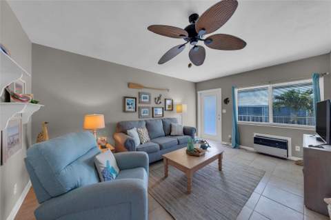 11 SW 4th Avenue #11, Boca Raton FL - photo 7 of 39