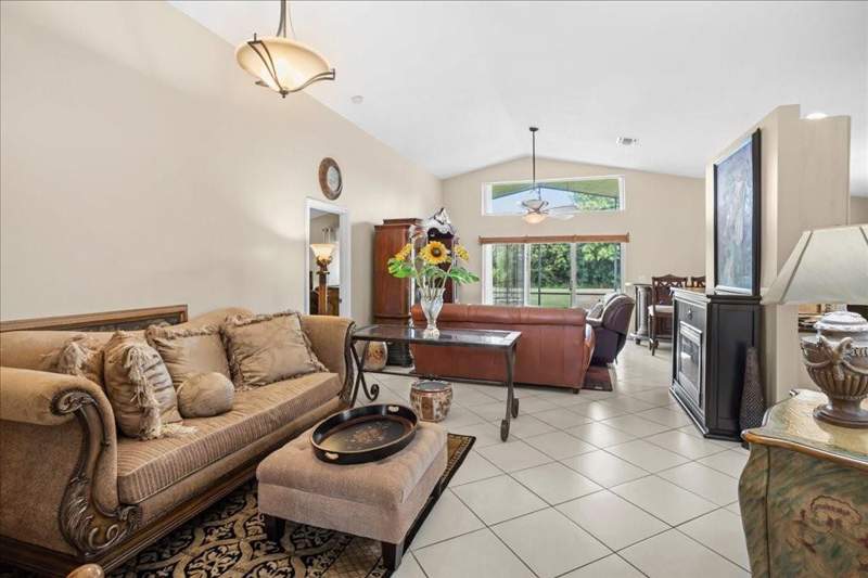 3 bedroom Single Family Residence at 6358 Westchester Club Drive, Enclave At Westchester, Boynton Beach — photo 2