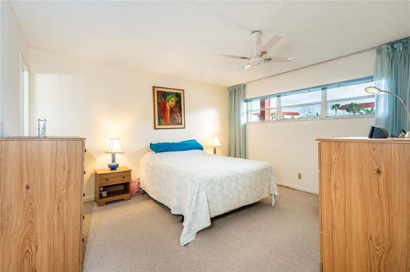 2 bedroom Condominium at 9611 N Hollybrook Lake Drive #107, Hollybrook Golf & Tennis Club, Pembroke Pines — photo 5
