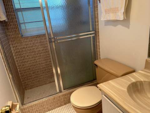 7877 Golf Circle Drive #211, Margate FL - photo 16 of 21