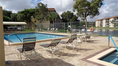 6095 N Sabal Palm Boulevard #212, Tamarac FL - photo 23 of 40