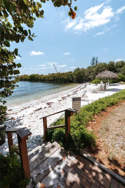 300 Scotia Drive #102, Hypoluxo FL - photo 22 of 28