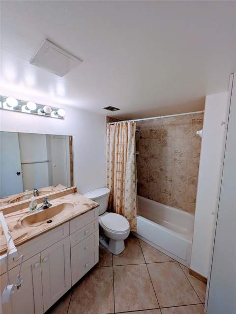 1893 S Ocean Drive #405, Hallandale Beach FL - photo 11 of 11