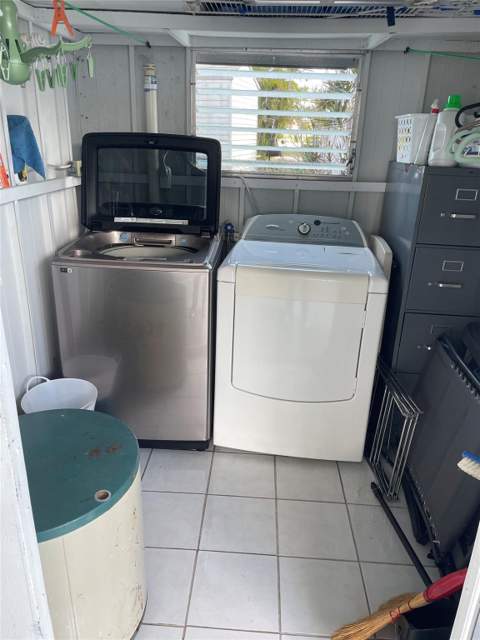 8610 SW 18th Court, Davie FL - photo 14 of 17