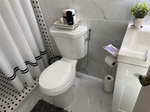 8670 SW 18th Court, Davie FL - photo 12 of 23