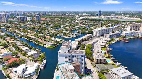 137 Golden Isles Drive #706, Hallandale Beach FL - photo 9 of 72