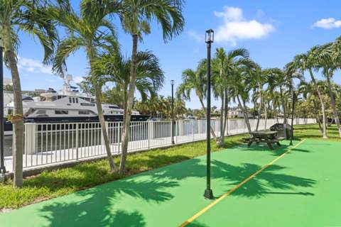 137 Golden Isles Drive #706, Hallandale Beach FL - photo 24 of 72