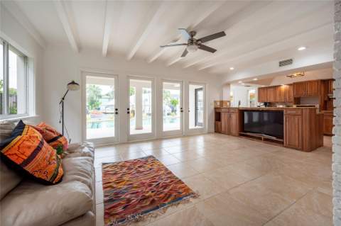 1749 SE 9th Street, Fort Lauderdale FL - photo 10 of 45