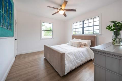 1749 SE 9th Street, Fort Lauderdale FL - photo 19 of 45