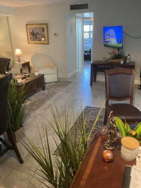 100 SE 6th Avenue #206, Pompano Beach FL - photo 7 of 15