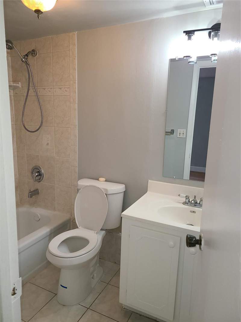 2 bedroom Condominium at 3300 Spanish Moss Terrace #202, Garden Lakes of Inverrary, Lauderhill — photo 5