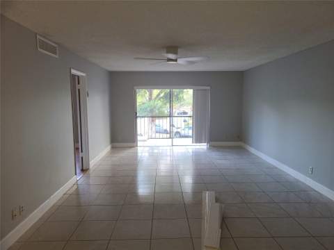 3300 Spanish Moss Terrace #202, Lauderhill FL - photo 6 of 18