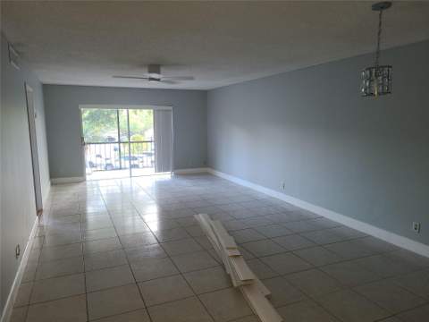 3300 Spanish Moss Terrace #202, Lauderhill FL - photo 7 of 18
