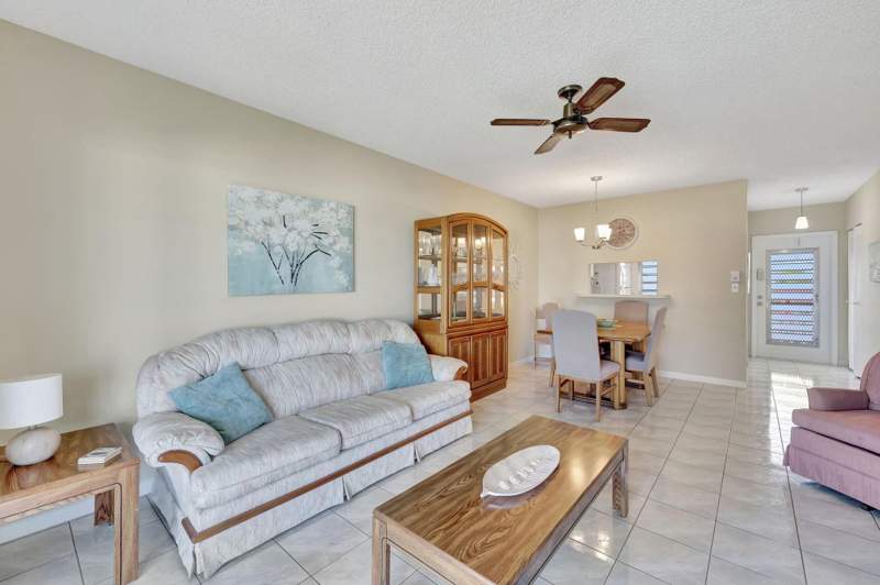 2 bedroom Condominium at 4431 NW 16th Street #303, Lauderhill East, Fort Lauderdale — photo 2
