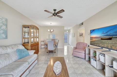 4431 NW 16th Street #303, Fort Lauderdale FL - photo 13 of 44