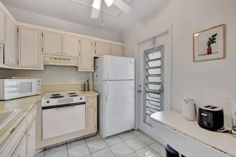 4431 NW 16th Street #303, Fort Lauderdale FL - photo 24 of 44