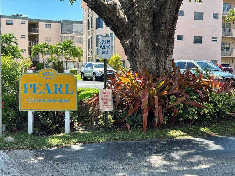 2 bedroom Condominium at 4191 NW 41st Street #312, Pearl Condo, Lauderdale Lakes — photo 2