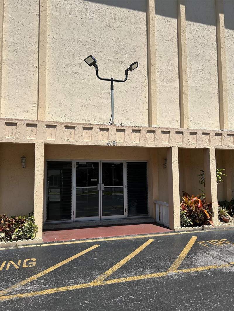2 bedroom Condominium at 4191 NW 41st Street #312, Pearl Condo, Lauderdale Lakes — photo 5