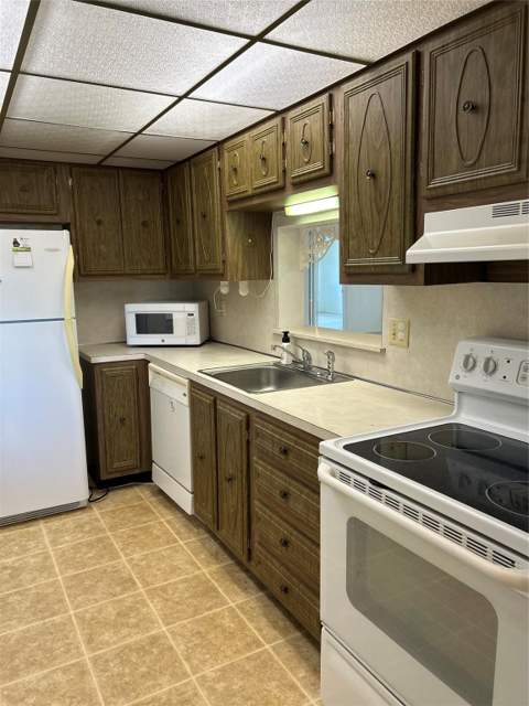 4191 NW 41st Street #312, Lauderdale Lakes FL - photo 11 of 26