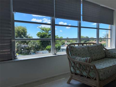 4191 NW 41st Street #312, Lauderdale Lakes FL - photo 15 of 26