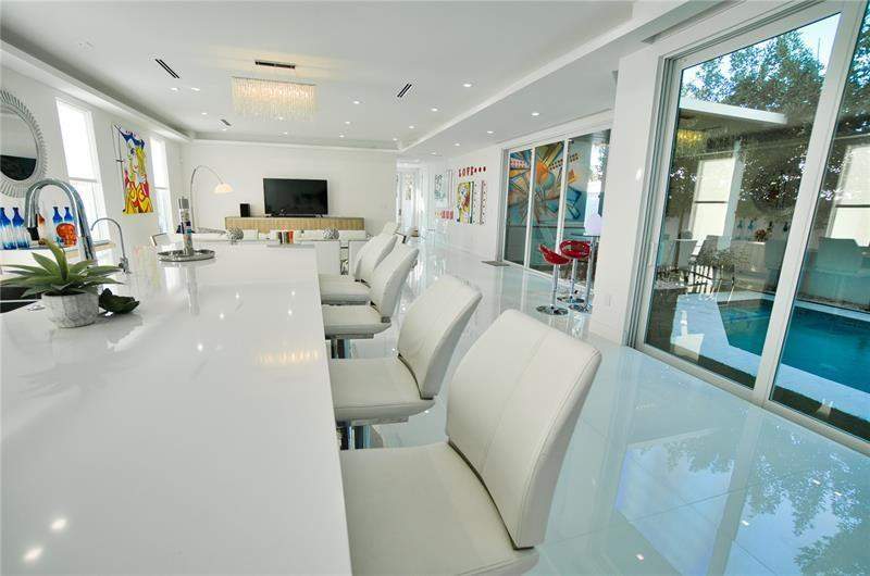 5 bedroom Single Family Residence at 3325 NE 18th, Las Olas By The Sea, Fort Lauderdale — photo 5