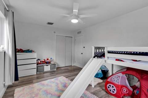 315 S 57th Avenue, Hollywood FL - photo 9 of 19