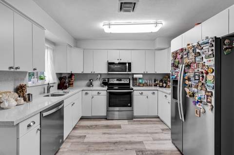 315 S 57th Avenue, Hollywood FL - photo 11 of 19