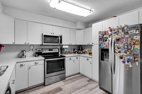 315 S 57th Avenue, Hollywood FL - photo 12 of 19