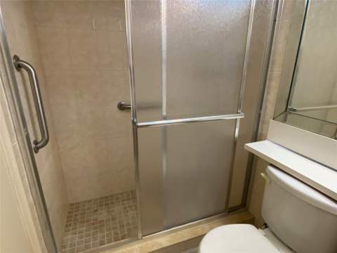 2025 Berkshire B #2025, Deerfield Beach FL - photo 12 of 31