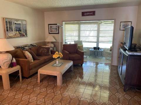 7410 NW 1st Street #202, Margate FL - photo 6 of 25
