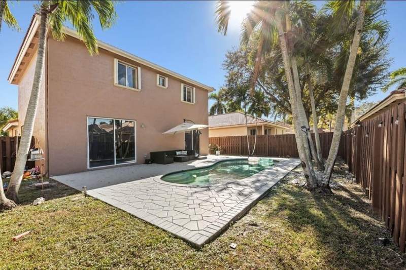 4 bedroom Single Family Residence at 4647 Waycross Drive, Banyan Trails, Coconut Creek — photo 3