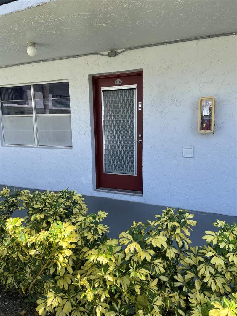 2 bedroom Condominium at 8405 NW 61st Street #D-109, Fairways Of Tamarac Condo, Tamarac — photo 2