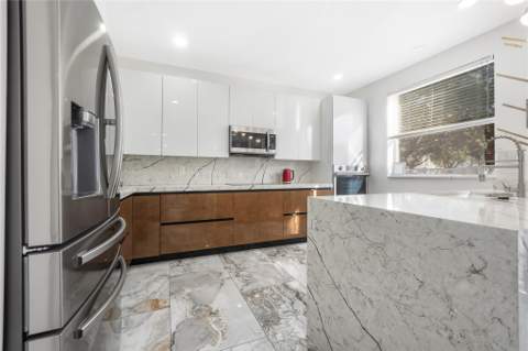 9526 NW 52nd Place, Coral Springs FL - photo 9 of 34