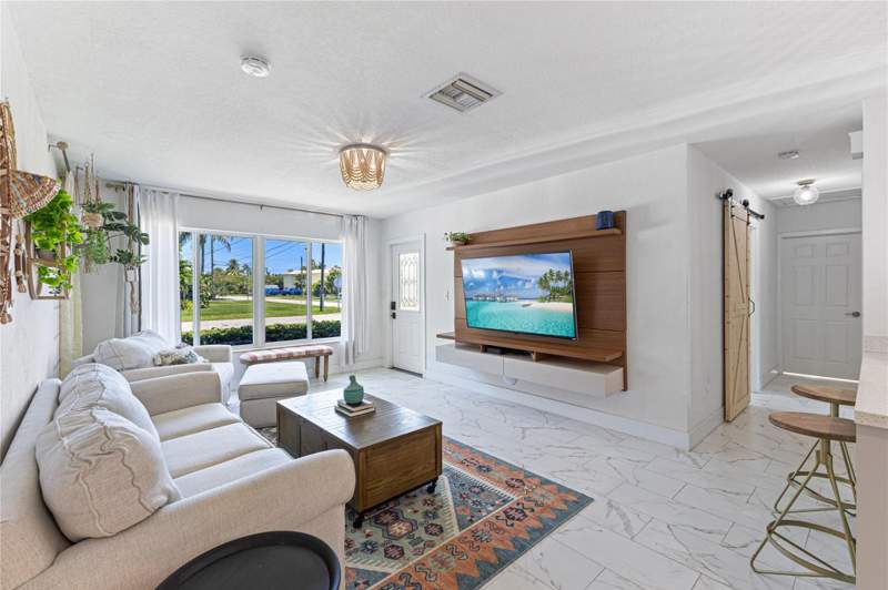 3 bedroom Single Family Residence at 14 NE 29th Street, Almar Estates Resub, Wilton Manors — photo 3