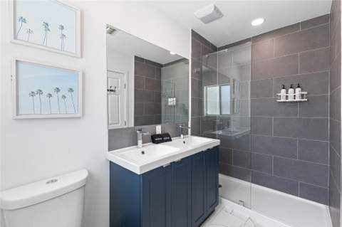 14 NE 29th Street, Wilton Manors FL - photo 11 of 31