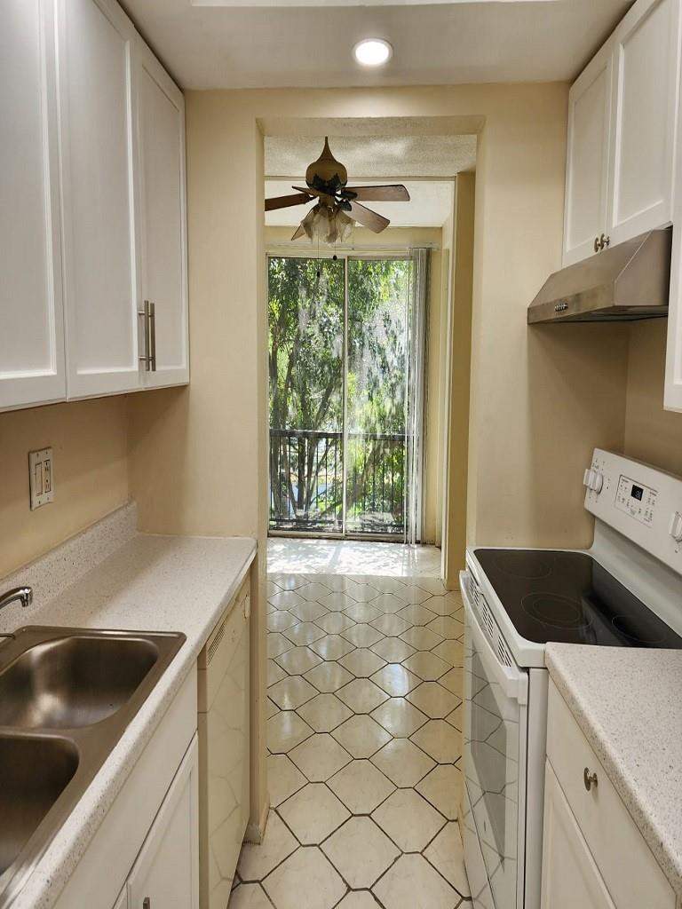 2 bedroom Condominium at 3660 Inverrary Drive #3L, International Village, Lauderhill — photo 2
