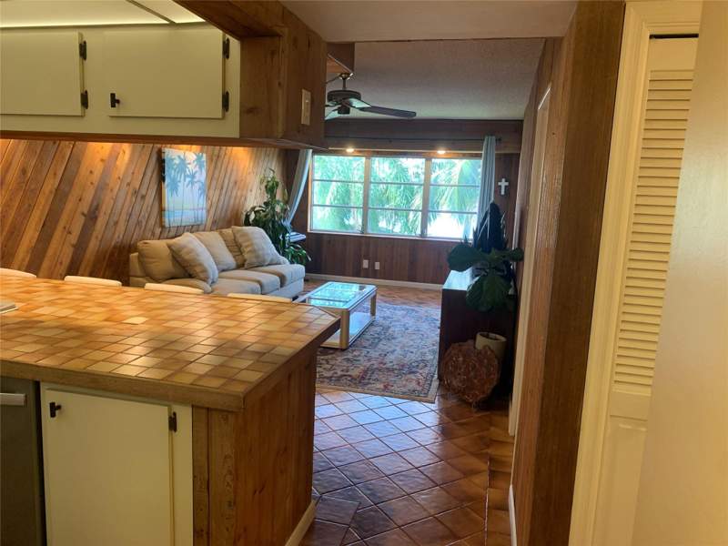 2 bedroom Condominium at 4311 Crystal Lake Drive #314, Wincast Arms North Condo, Deerfield Beach — photo 5