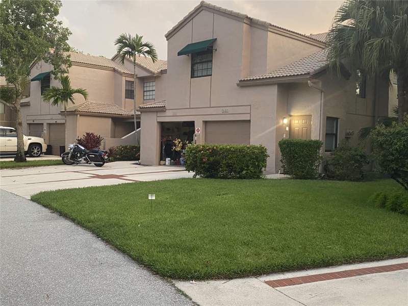 2 bedroom Condominium at 1668 Cypress Pointe Drive #1668, Westwood At Cypress Run, Coral Springs — photo 3
