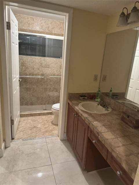 1668 Cypress Pointe Drive #1668, Coral Springs FL - photo 15 of 25
