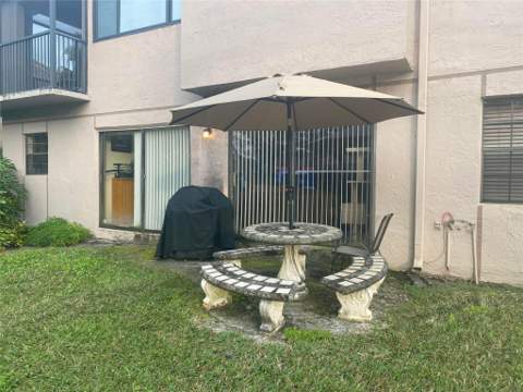 1668 Cypress Pointe Drive #1668, Coral Springs FL - photo 19 of 25