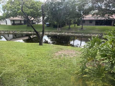1668 Cypress Pointe Drive #1668, Coral Springs FL - photo 20 of 25