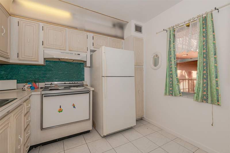 1 bedroom Condominium at 2861 Somerset Drive #317, Somerset Lauderdale lakes, Lauderdale Lakes — photo 2